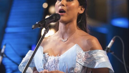 En el Festival Musical en Rusia deslumbra la soprano Nathalie Peña-Comas