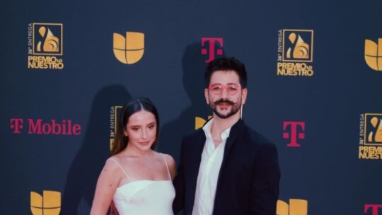 Alta costura y diseño latino dominan la alfombra de Premio Lo Nuestro 2024