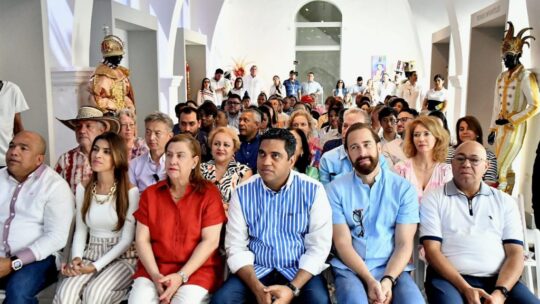 Embajadores acreditados en el país visitan el Carnaval Vegano 2024