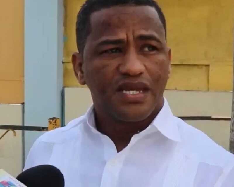 Libertan actor tras cumplir prisión sin juicio