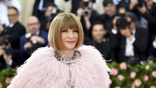 ¿Un beso de amor verdadero o una invitación a la Met Gala?
