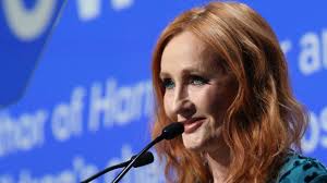 Escritora británica J.K. Rowling espero que me arresten el desafío a la nueva ley antiodio en Escocia