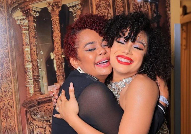 Chelsy Bautista le dedica canción «Refugio» a su madre