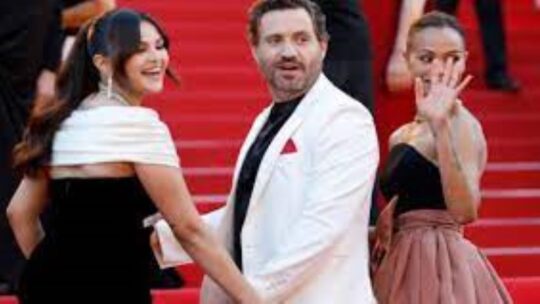 Edgar Ramírez, Selena Gómez y Zoe Saldaña roban atención en los Cannes