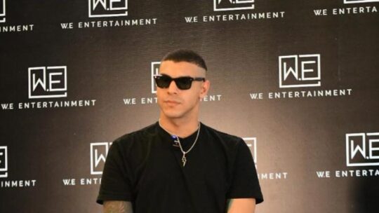 Manuel Medrano «bajo las aguas dominicanas» al sumarse a concierto de Marc Anthony en Santo Domingo