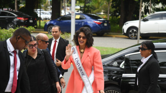 Sheynnis Palacios, Miss Universo, revela que fue diagnosticada con «terapia crónica». ¿Existe o no?