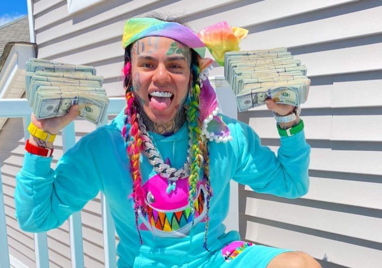 Tekashi 6ix9ine regresa triunfal al escenario en Rumania