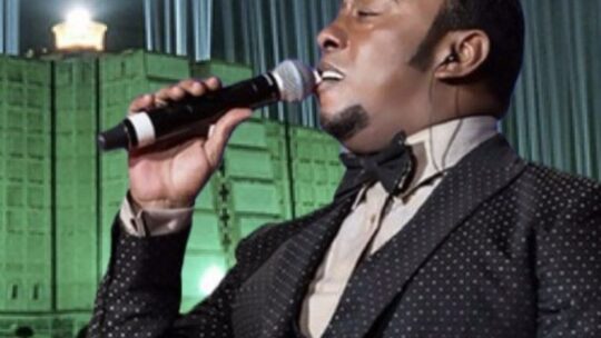 La bachata de Anthony Santos resonará en el Faro a Colón con un evento inolvidable y precios populares