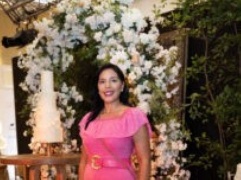 El Aroma del Amor: Rosa Mejía Presenta ‘Aqua Bella’ en un espectacular  cierre del Bridal Week