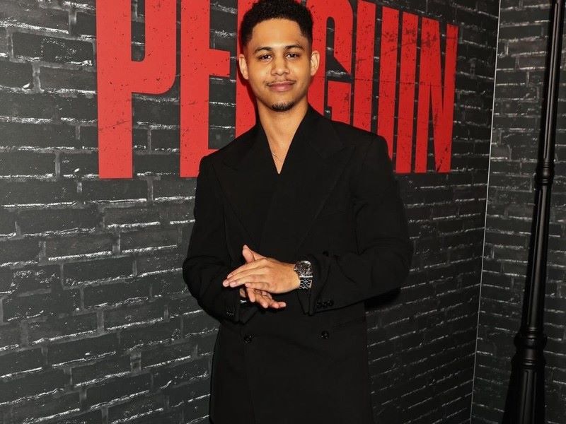 Rhenzy Feliz, el joven dominicano que protagoniza la serie «The Penguin»