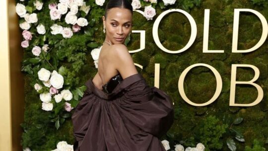 Zoe Saldaña gana globo de oro mejor actriz de reparto por Emilia