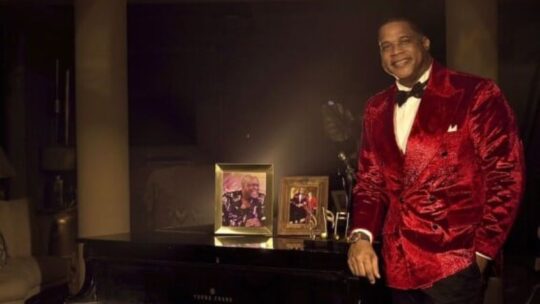 Jandy Ventura presenta “Johnny Vive” en el hotel Jaragua