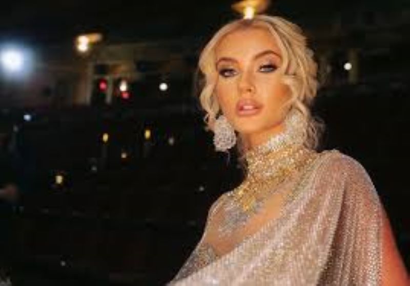 Miss Universo luce joyería de diseñadora dominicana Gisselle Mancebo