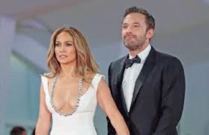 Jennifer Lopez y Ben Affleck están oficialmente divorciados y solteros