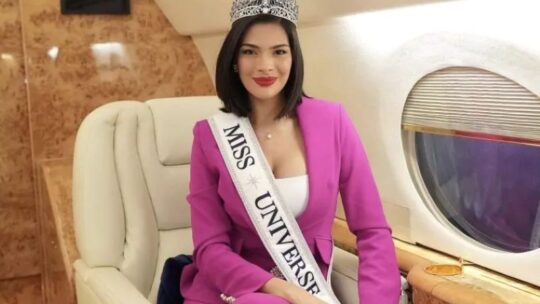 Sheynnis Palacios recibe la corona «Force for Good» de Miss Universo valorada en US$5 millones