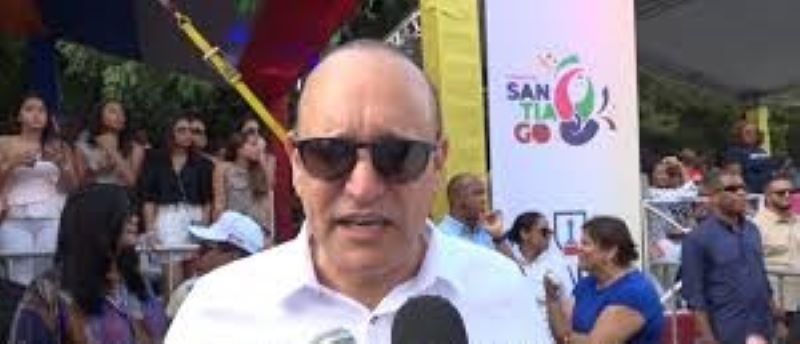 Carnaval de Santiago cierra con éxito rotundo su versión 2025