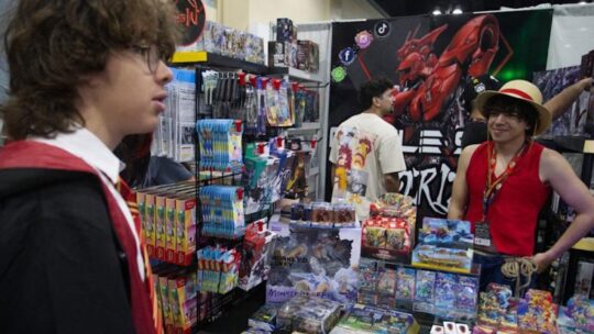 Miles de personas disfrutan de la convención más grande de cómics de Puerto Rico