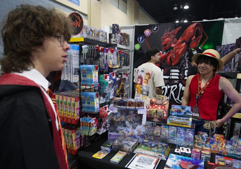 Miles de personas disfrutan de la convención más grande de cómics de Puerto Rico