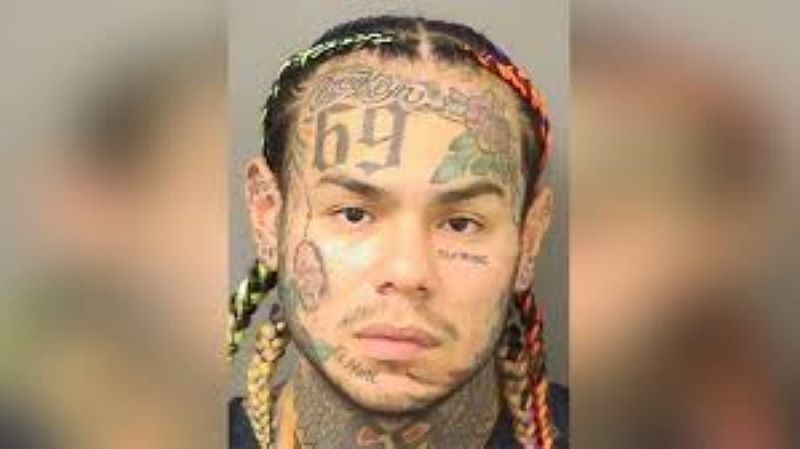 Tekashi 6ix9ine se declara culpable por posesión de drogas durante libertad condicional