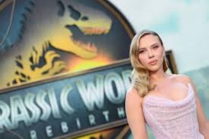 Scarlett Johansson rompe nuevo récord se convirtió en la actriz más taquillera de la historia