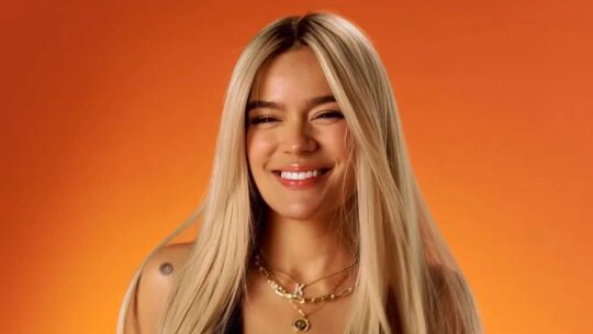 La colombiana Karol G se convertirá en la primera estrella invitada latina en el Crazy Horse