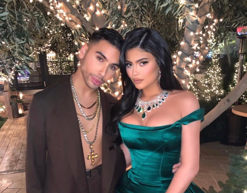  Ariel Tejada, el maquillista dominicano que le enseñó español a Kylie Jenner