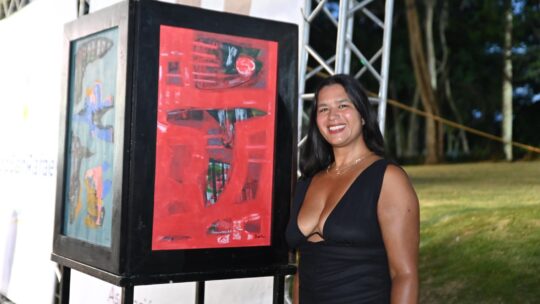 Julieta Prissell deslumbró con su exposición “Conexiones Afro Caribeñas” en los Magazines Awards 2025
