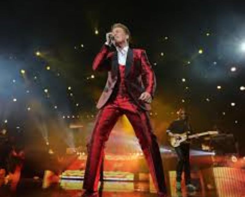 Emmanuel llega a Santo Domingo con su «Solo Hits Tour 2025» este 28 de agosto