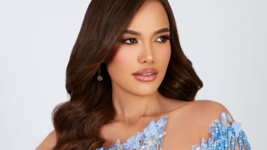 Miss Mundo Dominicana 2025, conduce Gala del Desfile Estatal Dominicano en New Jersey