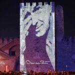 Óscar de la Renta rinde homenaje a sus raíces criollas