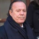 Julio Iglesias niega haber abusado, coaccionado o faltado al respeto a ninguna mujer