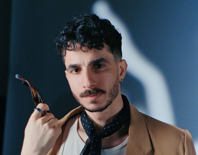 El cantautor dominicano Seye alcanza su primera nominación a los Premios Soberano gracias a su magistral colaboración con Álex Ubago