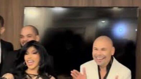 El Prodigio y Cardi B llevan Bodega Baddie a SNL