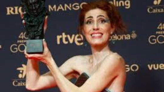 Miriam Garlo, primera actriz sorda en ganar un Premio Goya