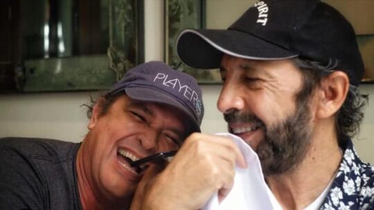 Carlos Vives comparte foto con Juan Luis Guerra y aviva rumores de colaboración musical