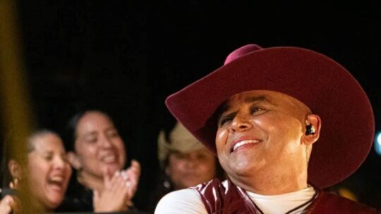 JC Rey presenta el sencillo “Eres una en un millón” con su característica esencia regional mexicana