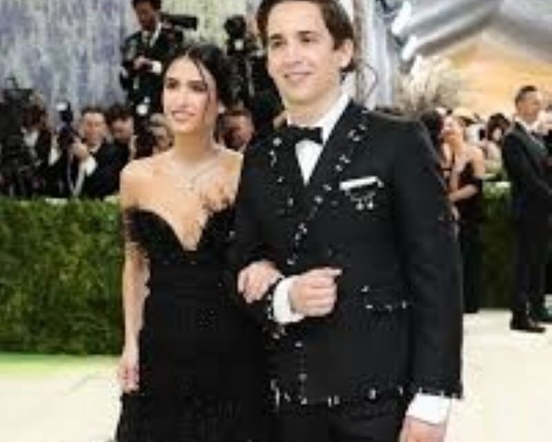 Comediante dominicano Marcello Hernández asistió a la Met Gala 2026