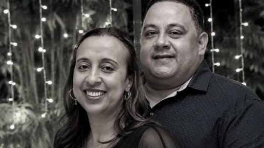 Lamento entre colegas de Peña Suazo por la muerte de su esposa