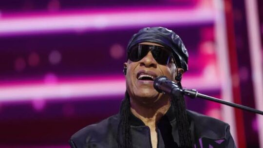 Stevie Wonder celebra 50 años del mítico ‘Songs in the key of life’ con un miniálbum