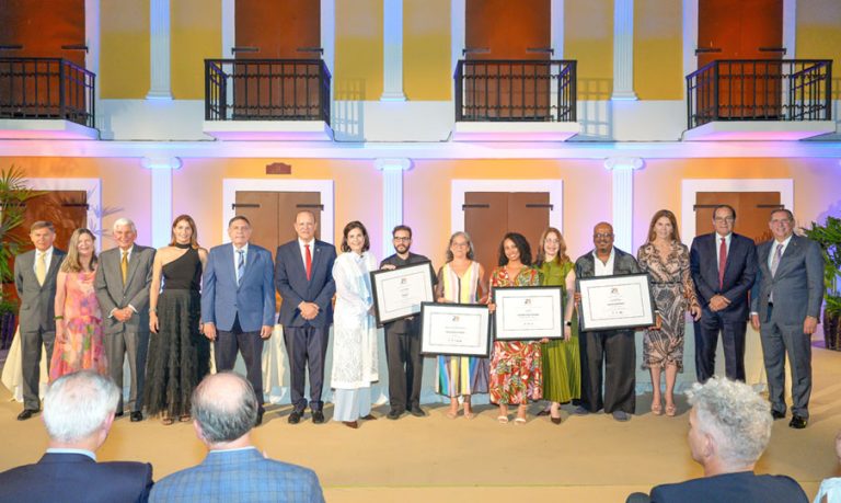 Dan a conocer los ganadores del 29 Concurso de Arte Eduardo León Jimenes