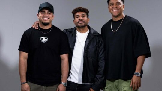 Barak entra al top 20 de Spotify con “Bondadoso Dios” y adelanta su próximo álbum