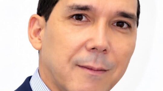 Ángel Puello: “La televisión no muere; los que desaparecen son los productores que no se adaptan a los nuevos tiempos”